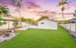 1 Dumbarton Drive, Kallangur, Qld 4503
