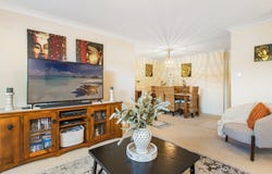 21 Hillcrest Avenue, Bateau Bay, NSW 2261