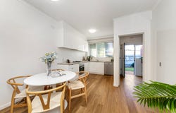 3/10 Jersey Parade, Carnegie, Vic 3163