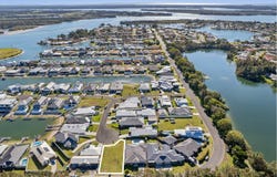 25 Witonga Drive, Yamba, NSW 2464