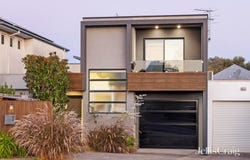 69A Hampden Street, Mornington, Vic 3931