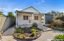 10 Rolestone Avenue, Kingsgrove, NSW 2208