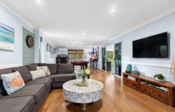 664 Glenview Road, Glenview, Qld 4553
