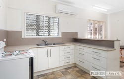 5 Hamilton Avenue, Wandal, Qld 4700
