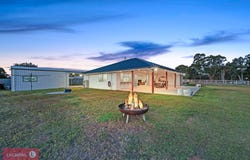 27 Workmans Road, Sharon, Qld 4670