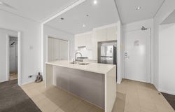 808/6 Aqua Street, Southport, Qld 4215