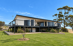 4 Ocean Vista Drive, St Helens, Tas 7216