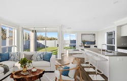 32 Renwick St, Catherine Field, NSW 2557