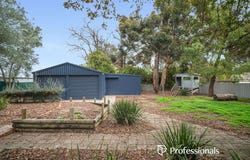 10 Gloucester Road, Kalamunda, WA 6076