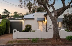 8 Mitcham Avenue, Lower Mitcham, SA 5062