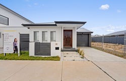 31 Speldewinde Street, Strathnairn, ACT 2615