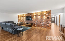 6 Coocook Place, Gobbagombalin, NSW 2650