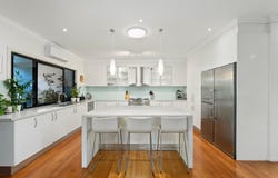 19 Stonehawke Place, The Gap, Qld 4061