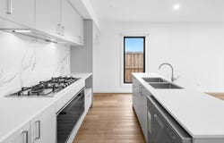 14 Tara Crescent, Wyndham Vale, Vic 3024