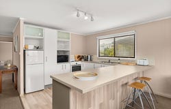 16 Manyana Drive, Manyana, NSW 2539