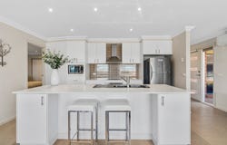 Unit 2/35 Bank Street, Yarrawonga, Vic 3730