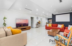 6 Moffitt Crescent, Edensor Park, NSW 2176
