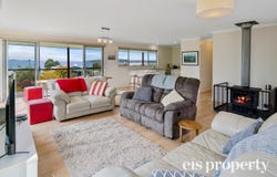 1 Seaview Street, Southport, Tas 7109