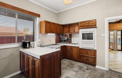 12 Queensbury Street, South Bunbury, WA 6230