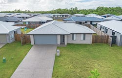 172 Ibis Boulevard, Eli Waters, Qld 4655