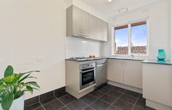 6/38 Elm Grove, Balaclava, Vic 3183