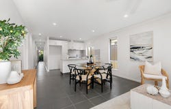 2/8 Croft Close, Thornton, NSW 2322