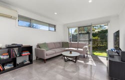 2B Thomas Street, Cardiff, NSW 2285