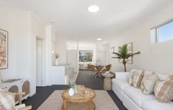 44/98 University Drive, Varsity Lakes, Qld 4227