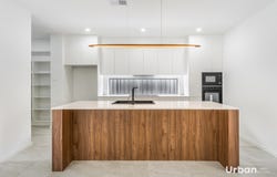 73 Bluebell Crescent, Spring Farm, NSW 2570