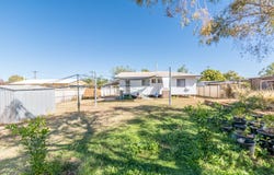 39 Brett Avenue, Mount Isa, Qld 4825