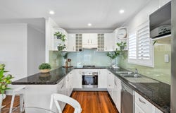 73 Gray Street, Carina, Qld 4152