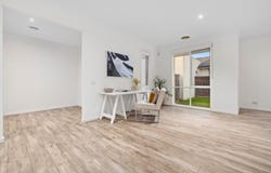 7 Signature Boulevard, Sanctuary Lakes, Vic 3030