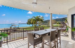 5/36 Coral Esplanade, Cannonvale, Qld 4802