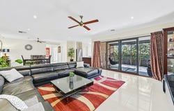 64 Bloom Avenue, Wantirna South, Vic 3152