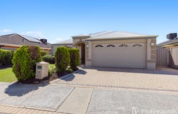 18 Binnia Mews, Harrisdale, WA 6112