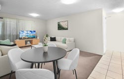 4/360 Grand Avenue, Forest Lake, Qld 4078
