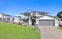 5 Strathford Court, Parkwood, Qld 4214