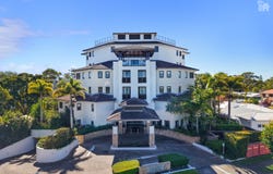 101/468 Esplanade, Torquay, Qld 4655