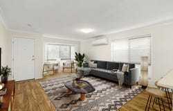 15 Lyrebird Lane, Bellbird Park, Qld 4300