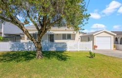 32 South Street, Tuncurry, NSW 2428