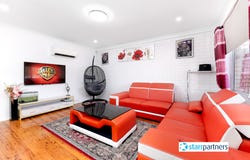 35 Cochrane Street, Minto, NSW 2566