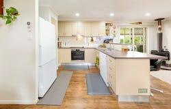15 Bridgeman Parade, Kingaroy, Qld 4610