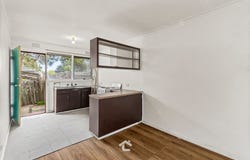 3/33 Begonia Avenue, Bayswater, Vic 3153