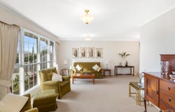 7 Newbury Close, Templestowe Lower, Vic 3107