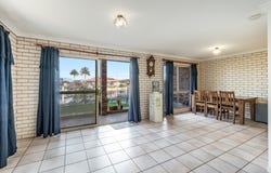 2/67 Witonga Drive, Yamba, NSW 2464