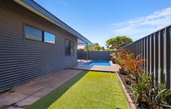 12 Yirrawari Street, Baynton, WA 6714