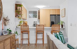2/1 Burleigh Street, Burleigh Heads, Qld 4220