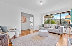 31 Raglan Road, Research, Vic 3095