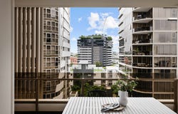 804/18 Longland Street, Newstead, Qld 4006