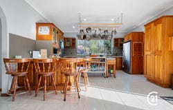 5 Cranbrook Crescent, Killarney Vale, NSW 2261